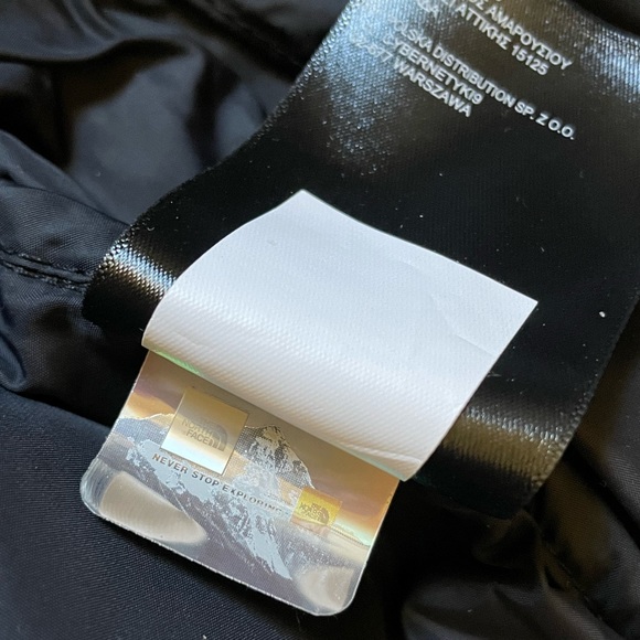 The North Face Women’s Nuptse Printed Down Jacket - Picture 11 of 11